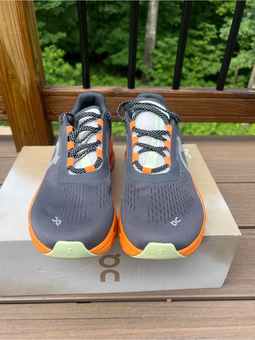 New Mens On Cloudstratus Running Shoes - Gray & Orange Sz 10 - Picture 2 of 4